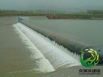 农村小水坝